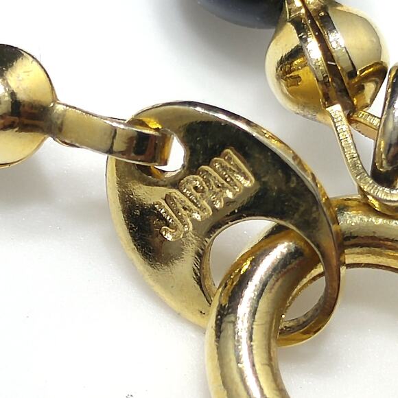 Vintage Japan Hand Painted Porcelain Necklace, Lucite Beads, 1950s - Picture 8 of 10